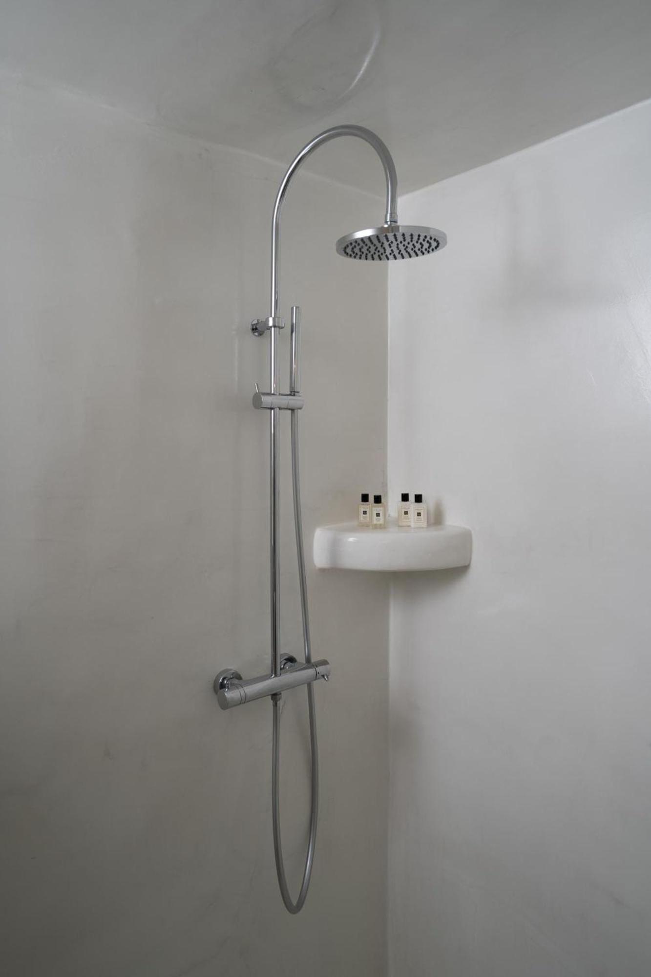 Madame Kalitsi Cozy Suites Fíra Kültér fotó