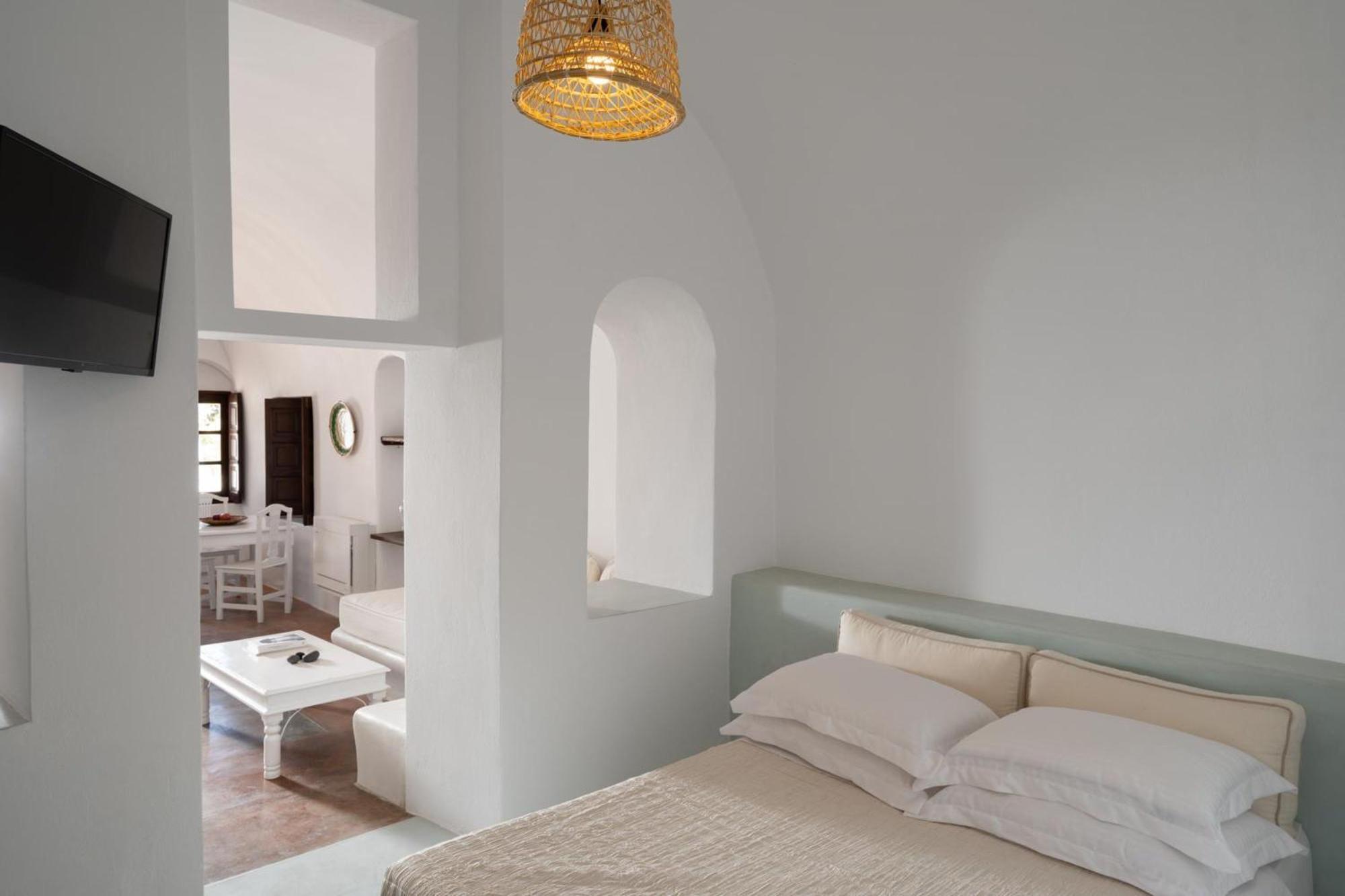 Madame Kalitsi Cozy Suites Fíra Kültér fotó